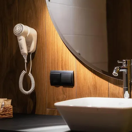 Szálloda Complex Spring