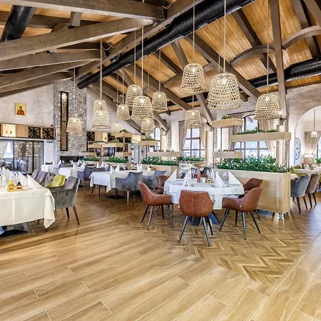 Complex Spring 4* Belchin