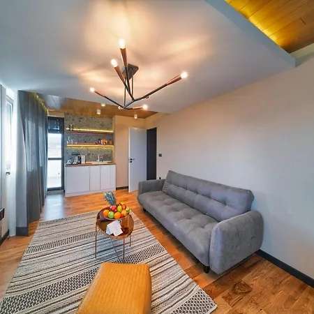 Complex Spring בלצ'ין