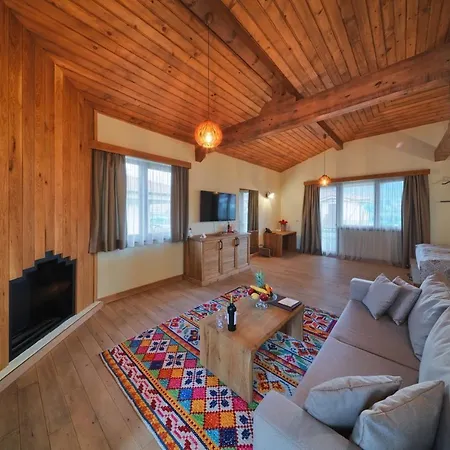 Complex Spring Szálloda