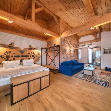 Complex Spring בלצ'ין