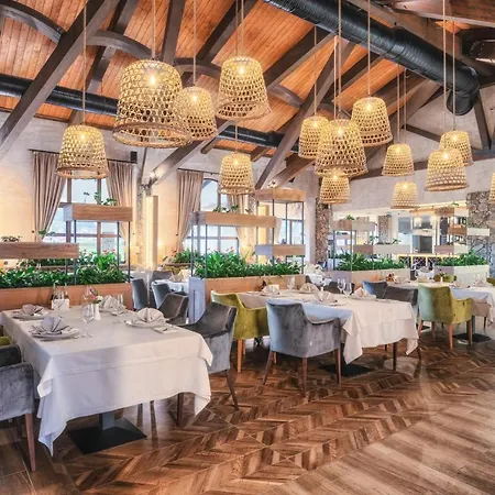 Отель Complex Spring 4*