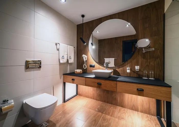 Complex Spring 4* בלצ'ין