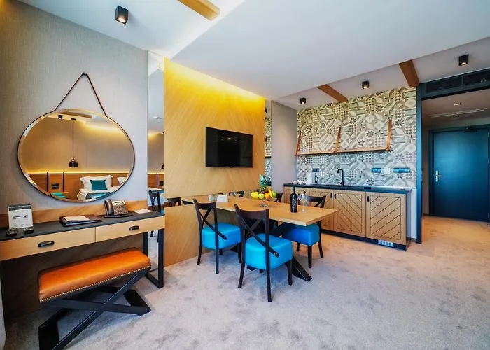 Complex Spring 4* בלצ'ין