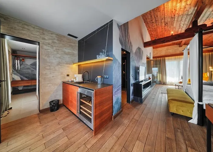 Hotel Complex Spring 4*