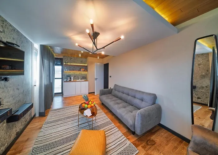 Complex Spring בלצ'ין